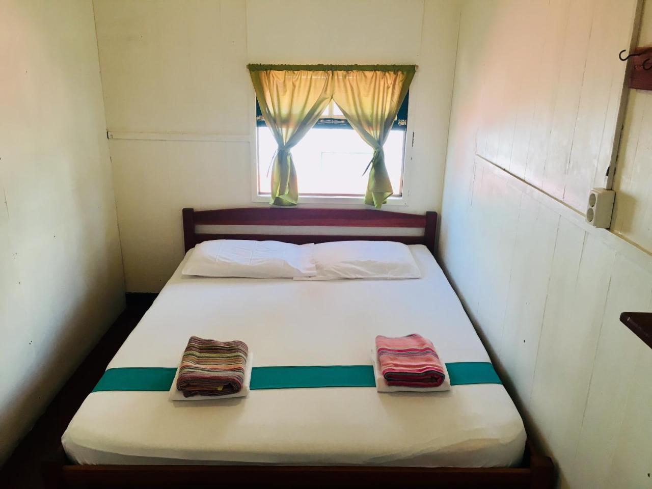 Guesthouse De Kleine Historie Paramaribo Luaran gambar